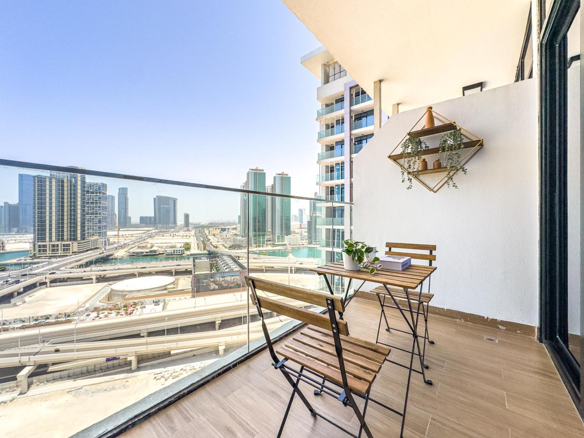Elegant 1bdr For Corporate, Executive, Business - 3 Min Walk To Adgm, Cleveland & Galleria - Big Balcony - Canal View - High Floor Abu Dhabi