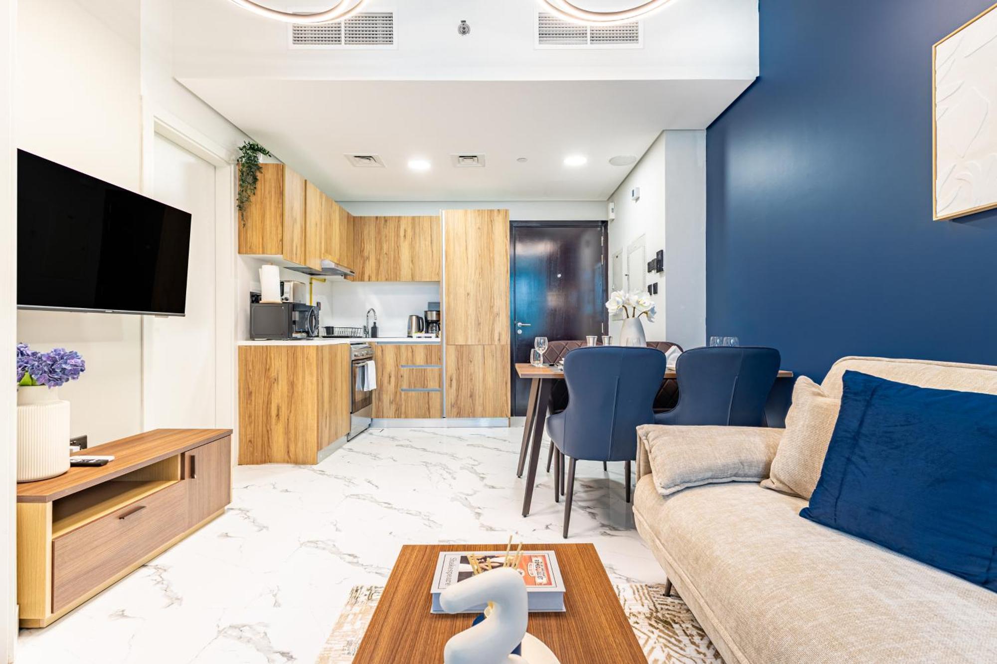 Elegant 1bdr For Corporate, Executive, Business - 3 Min Walk To Adgm, Cleveland & Galleria - Big Balcony - Canal View - High Floor