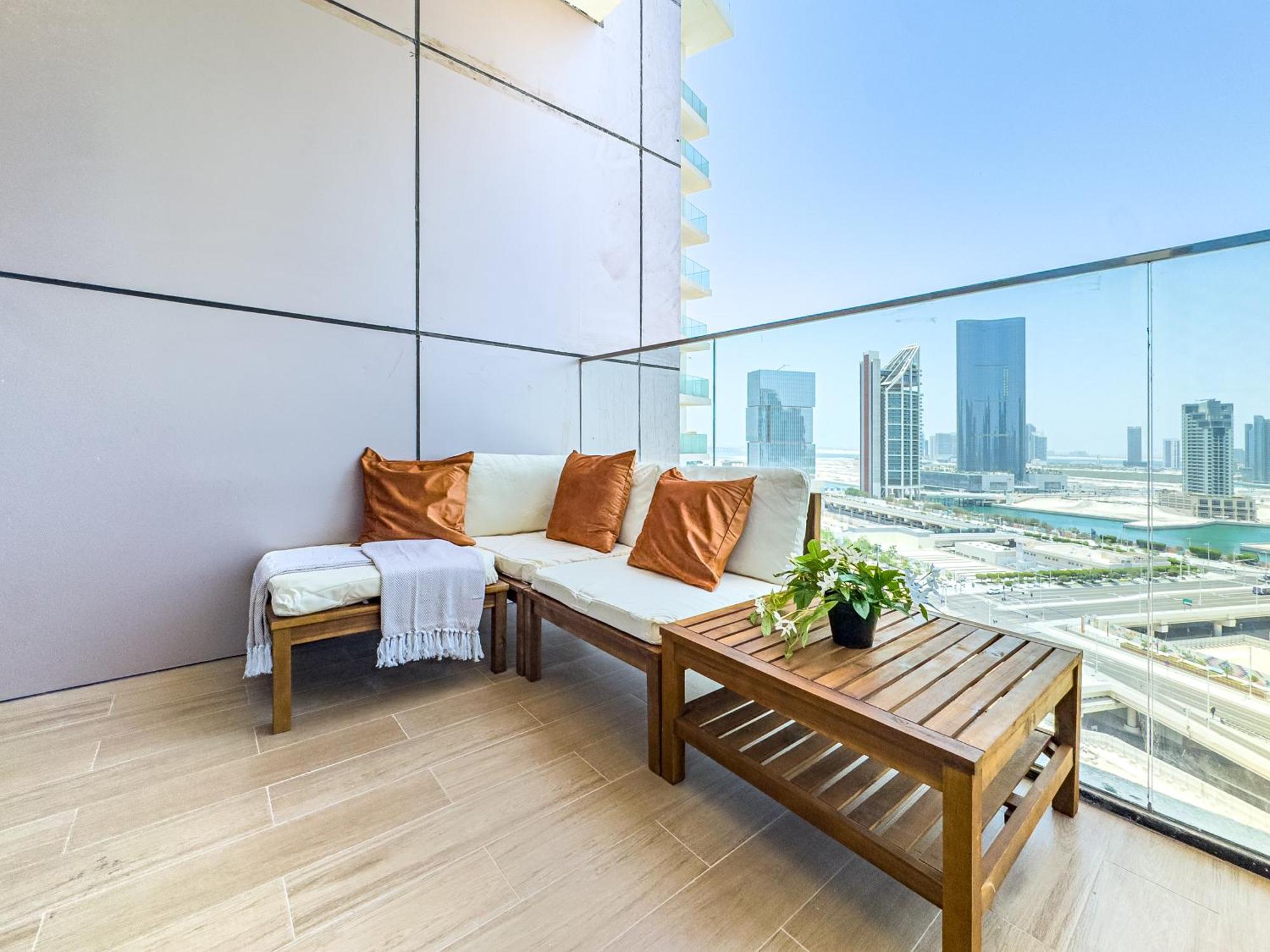 Appartamento Elegant 1bdr For Corporate, Executive, Business - 3 Min Walk To Adgm, Cleveland & Galleria - Big Balcony - Canal View - High Floor